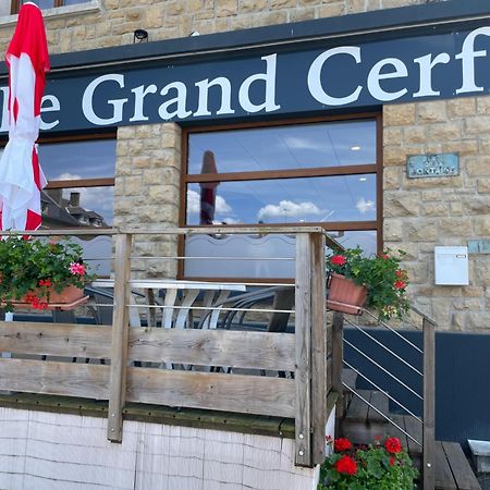 Le Grand Cerf Hotel Carignan Eksteriør billede